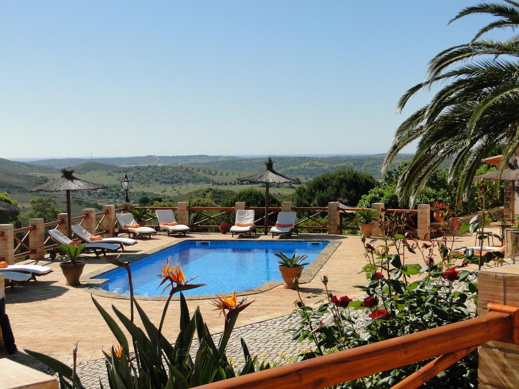 Monte da Bravura Green Resort Bensafrim Exterior foto